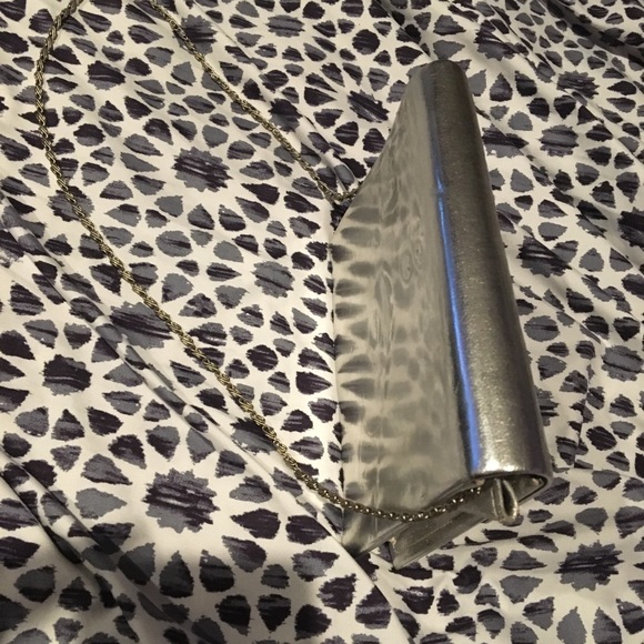 Purse - Picture 3 of 3